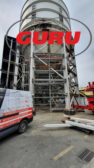 GURU. Wynajem rusztowań klinowych, Plettac, aluminiowe Krause.