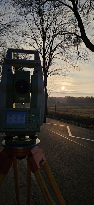 Geodeta, Usługi Geodezyjne