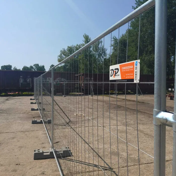 Wynajem ogrodzeń tymczasowych / budowlanych