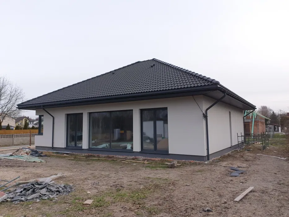 Dachy , Usługi Blacharsko-dekarskie