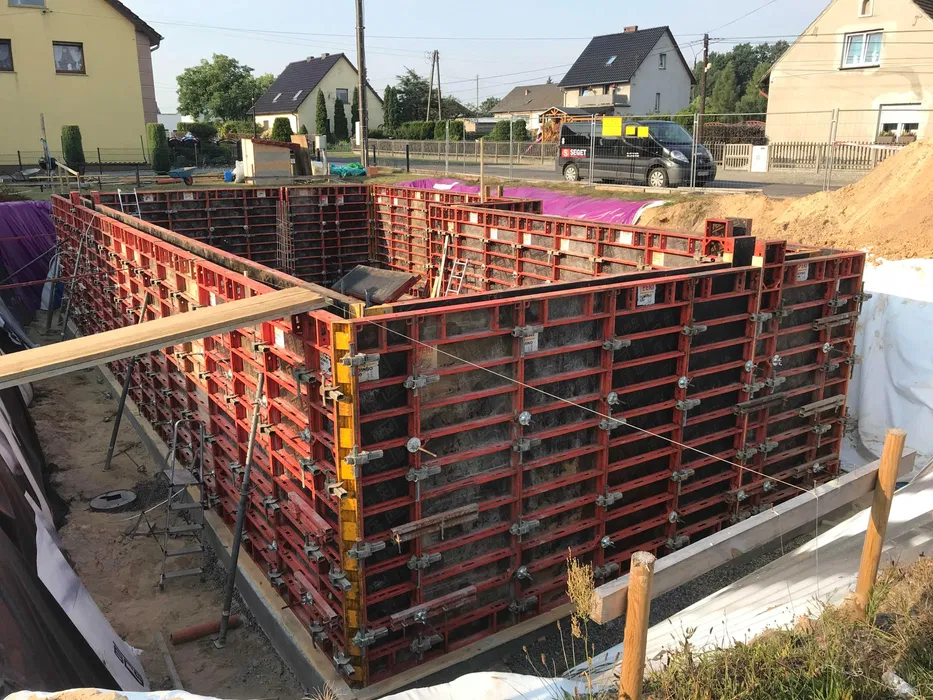 Szalunki Wynajem szalunków ściennych stropowych PERI Domino Trio