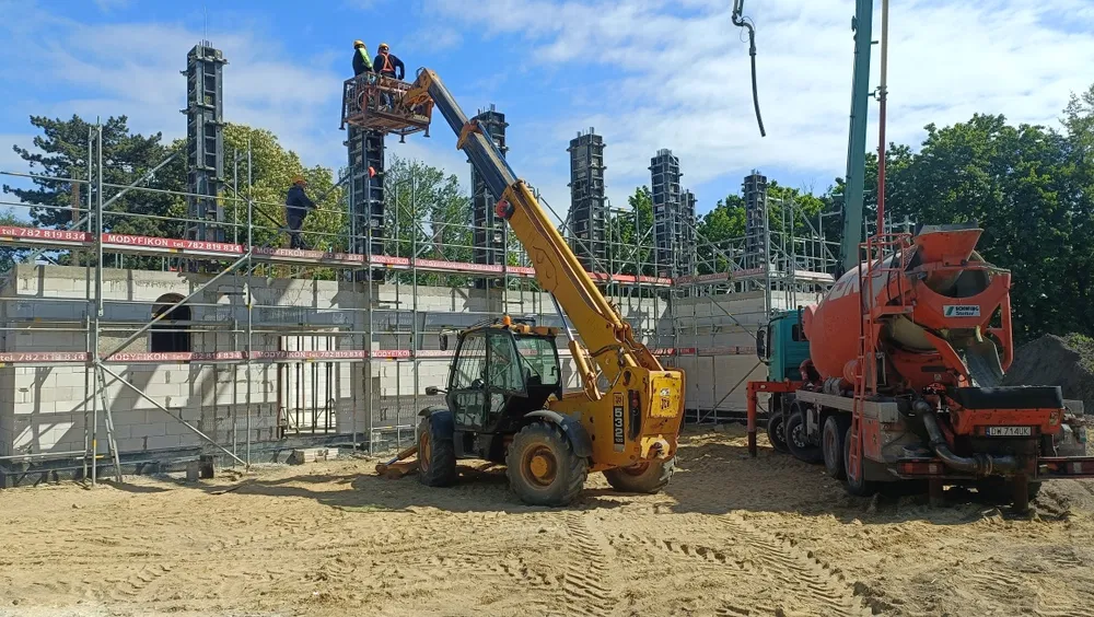 Budowa domów , Obiekty przemysłowe ,Szkoły , Kompleksowo 20 lat