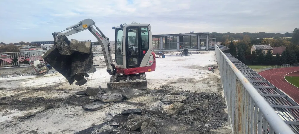 Usługi koparką koparka ładowarka minikoparka transport wywrotka