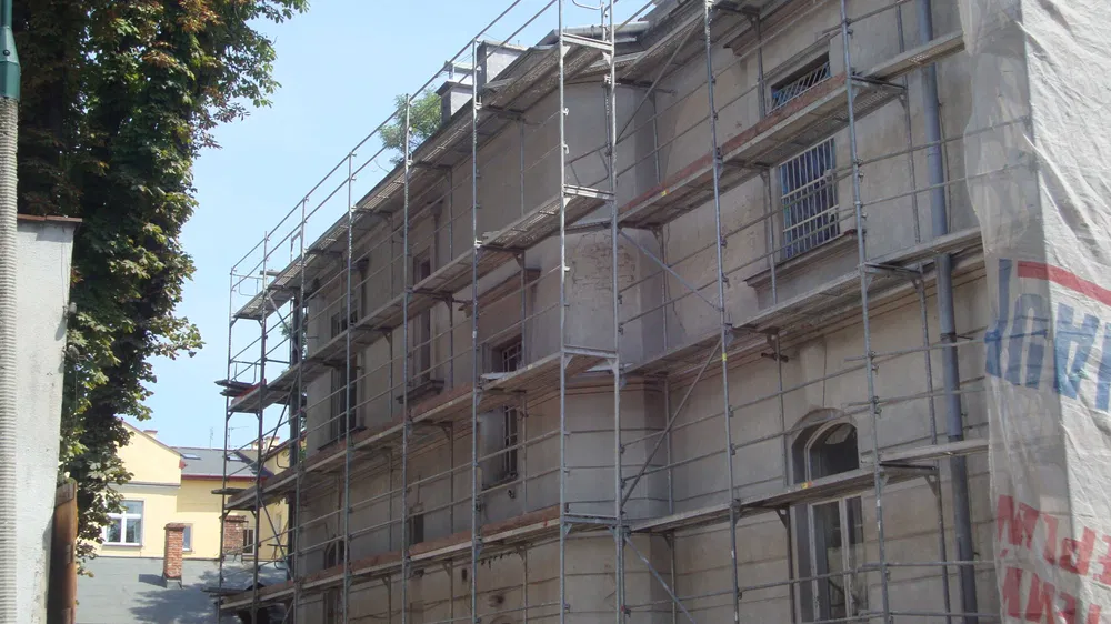 RUSZTOWANIA Kraków 502 I 516 I 752 Wynajem rusztowań kraków aluminiowe