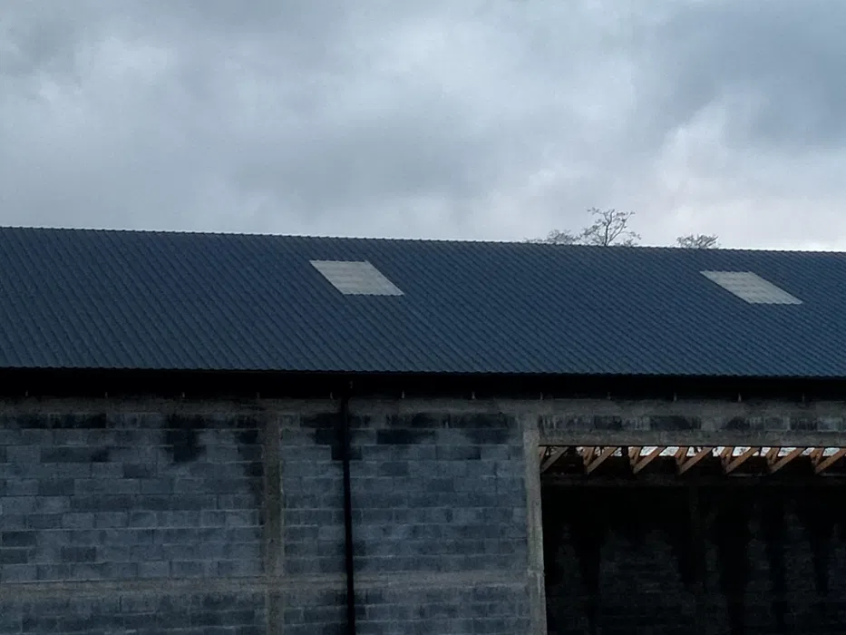 Pokrycia dachowe- dekarz z doświadczeniem ,dachy, usługi dekarskie