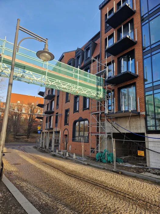 Rusztowania rusztowanie elewacyjne modułowe sprzedaż dzierżawa montaż