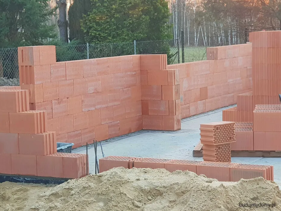 Budowa domów usługi budowlane 2026 kompleksowo