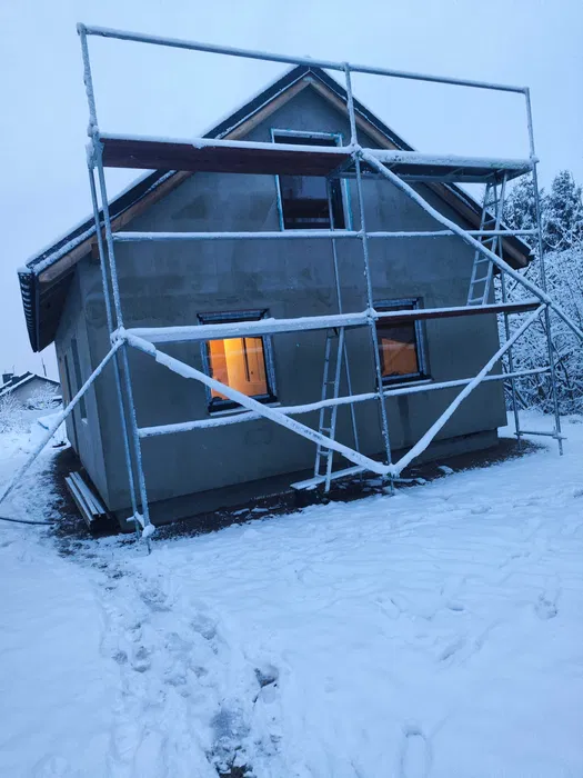 Rusztowania elewacyjne typ Plettac 100m2 wynajem