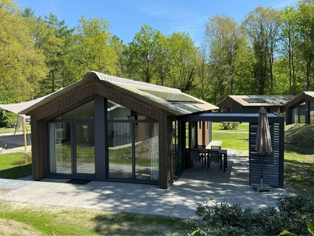 Budowa domów tradycyjnych i szkieletowych od podstaw–fundament w cenie