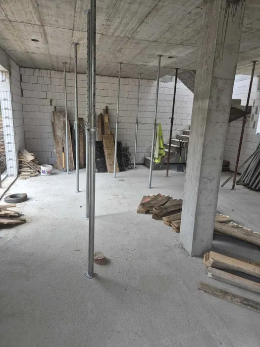Wynajem Podpór Budowlanych metalowe stemple szalunki stropowe