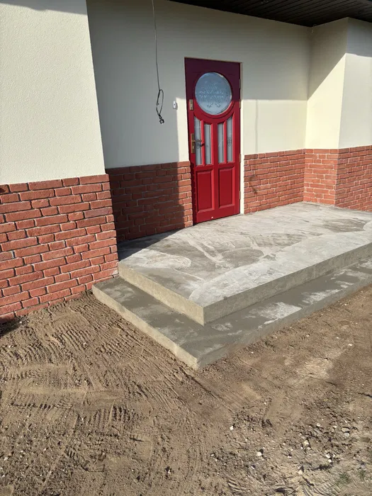 Uslugi Budowlane-Gładzie ,malowanie zabudowy poddasza