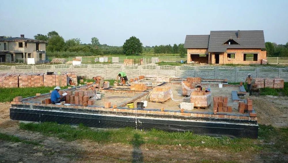 Kompleksowa budowa domów jednorodzinnych–od projektu po stan pod klucz
