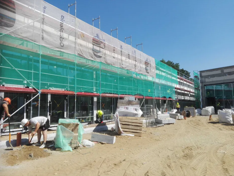 Wynajem rusztowań elewacyjne fasadowe Transport