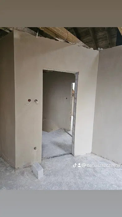 Tynki maszynowe posadzki mixokretem ocieplenia pianą PUR i celulozą