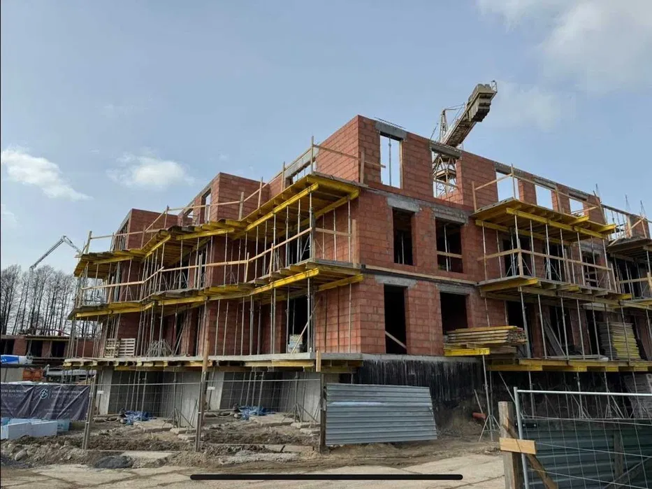 Wynajem szalunków. Szalunki stropowe, ścienne, słupowe, fundamentowe