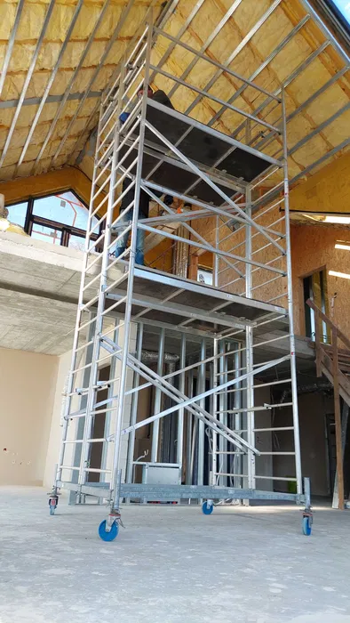 MOBILNA PLATFORMA rusztowanie różna wielkość wysokość do wnętrz