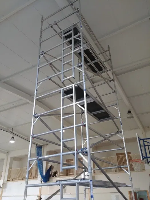 Rusztowania aluminiowe WYNAJEM OD 7 ZŁ ZA METR.
