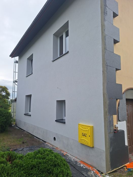Ocieplenie poddasza, Piana PUR, izolacja natryskowa, Ocieplenie pianką