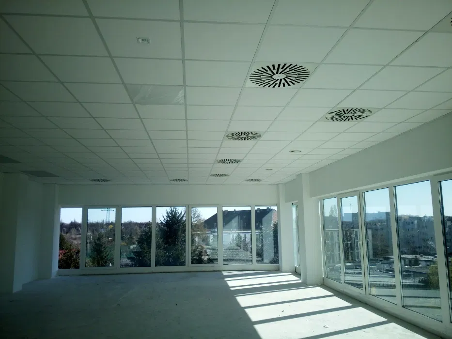Sufity podwieszane systemowe Amf-Prefix-Armstrong 60/60