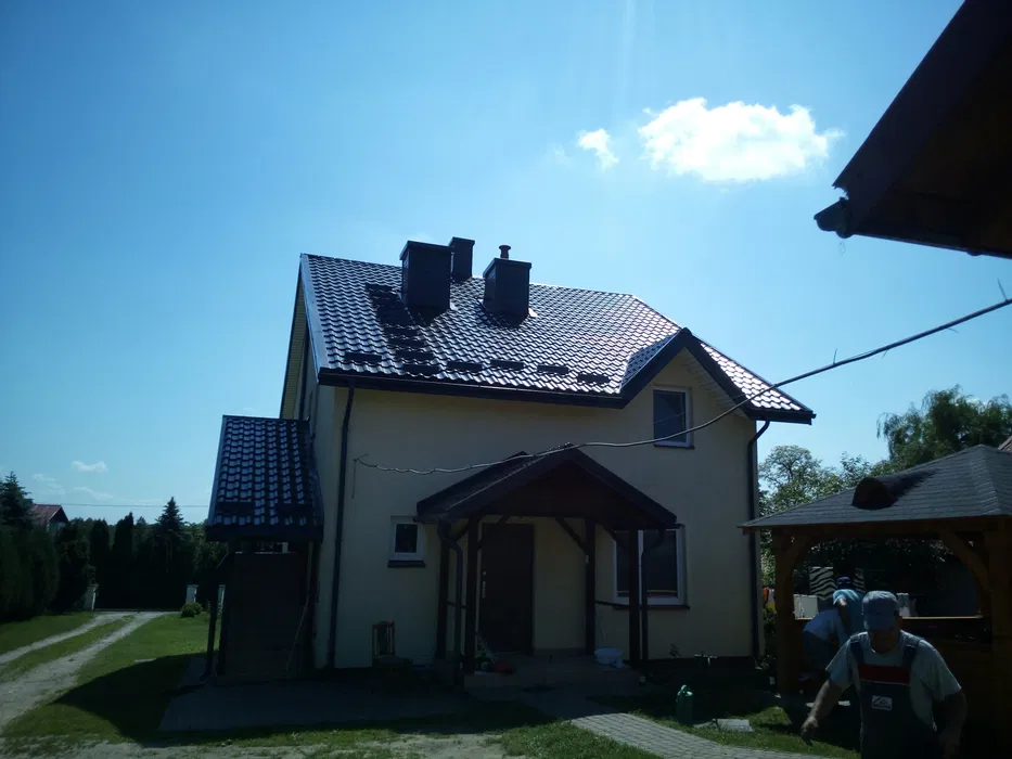 Uslugi ciesielsko dekarskie krycie dachów