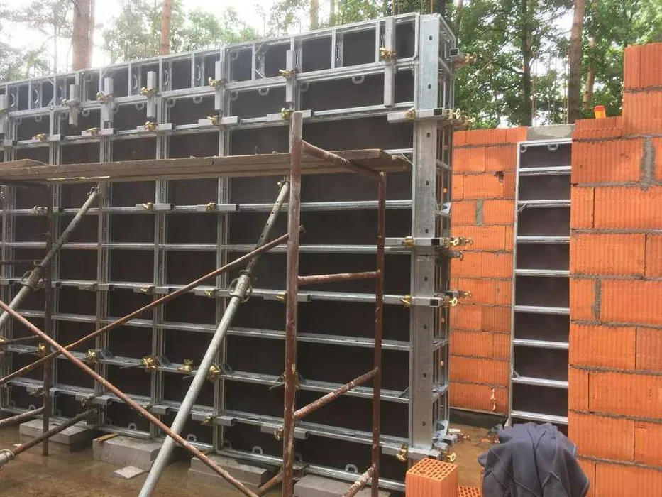 Wynajem szalunków stropowych ,ściennych,słupowych