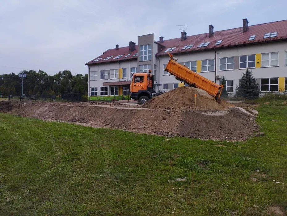 Roboty Ziemne Transport Materiałów Sypkich Kompleksowo