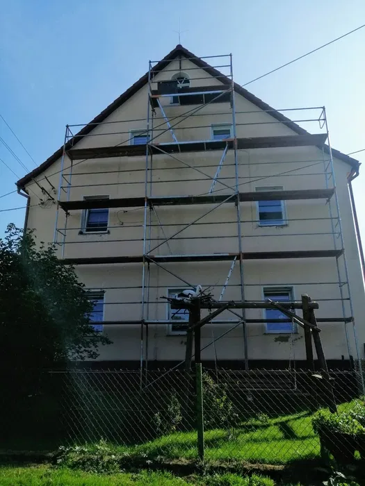 Wypożyczalnia rusztowań elewacyjnych oraz warszawskich