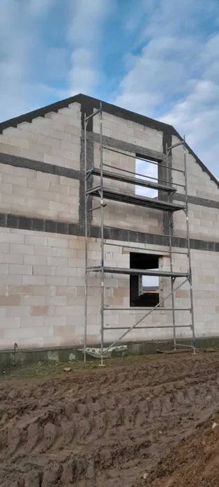 Wynajem Rusztowania Elewacyjnego Baumann RAMOWE