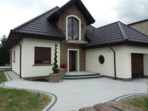 Elewacje , docieplenia