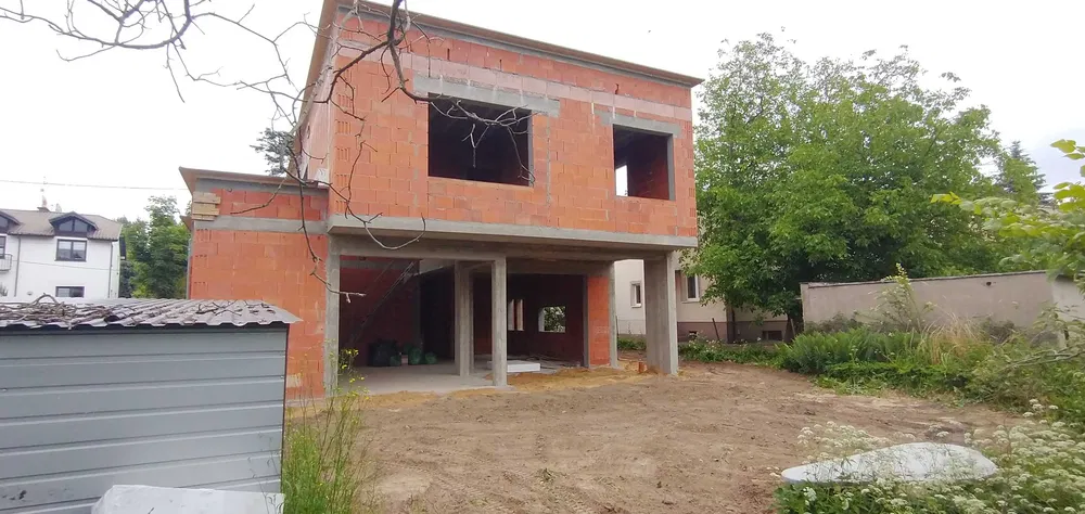 Budowa domów, dachy, docieplenia elewacji, instalacje, kompleksowo.