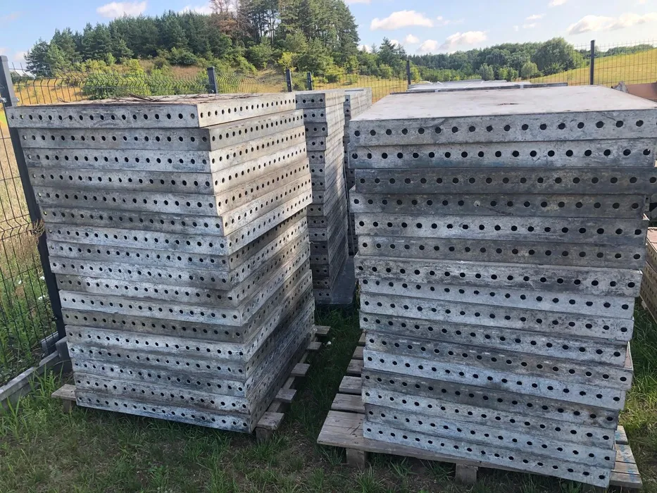 Wynajem szalunków ściennych i stropowych