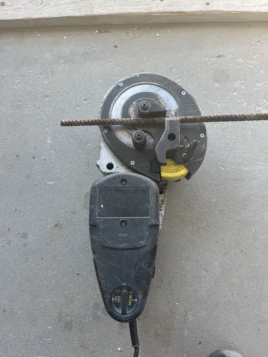 Stemple budowlane wynajem