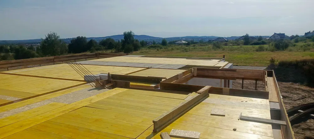 Wynajem wypożyczalnia szalunków stropowych, szalunki stropowe, stemple