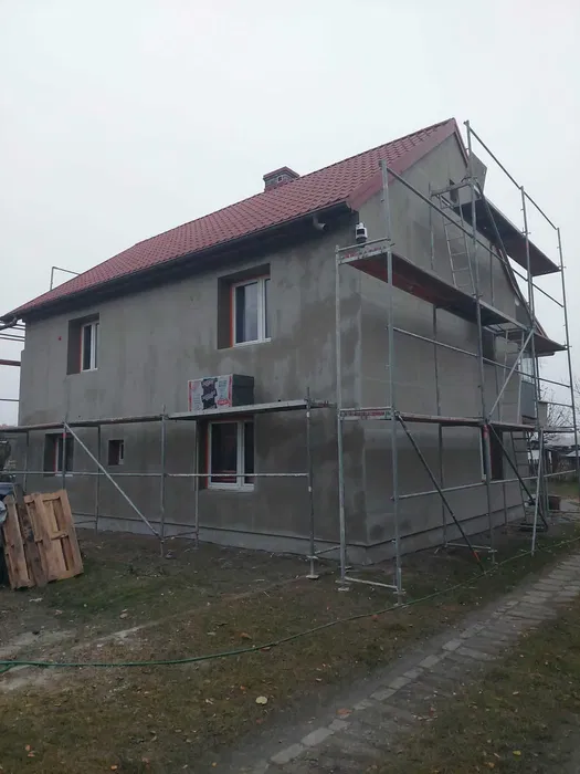 Prace remontowo - budowlane