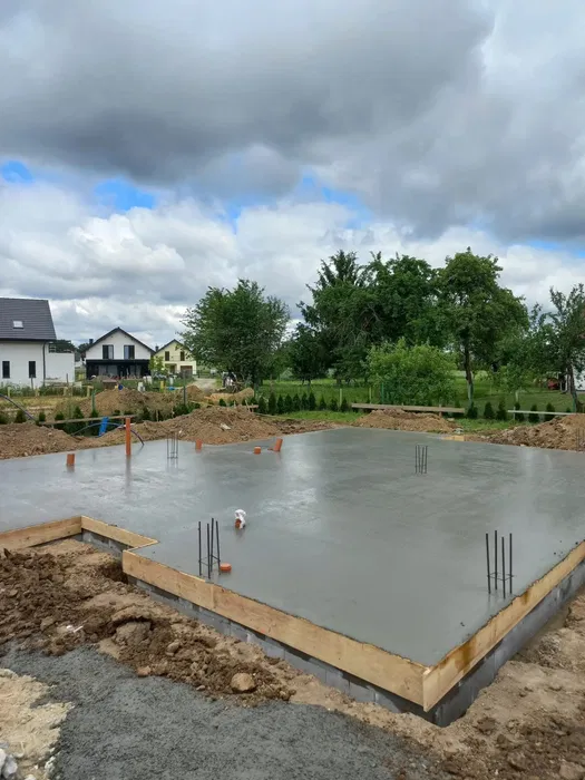Ławy, Płyty Fundamentowe Izolacja Fundamentów, Brukarstwo, Kanalizacja