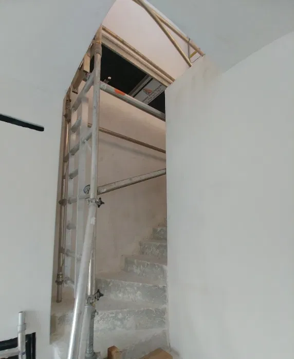 Wynajem rusztowania aluminiowe przejezdne jezdne od 7 zł za metr.