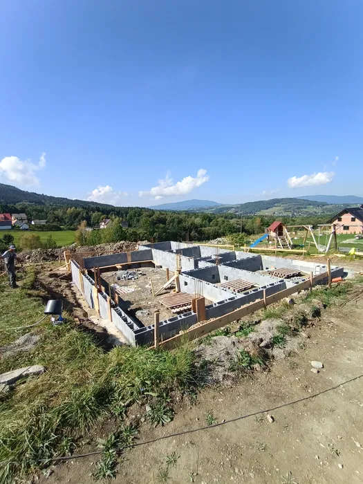 Budowa domów garaży budynków gospodarczych