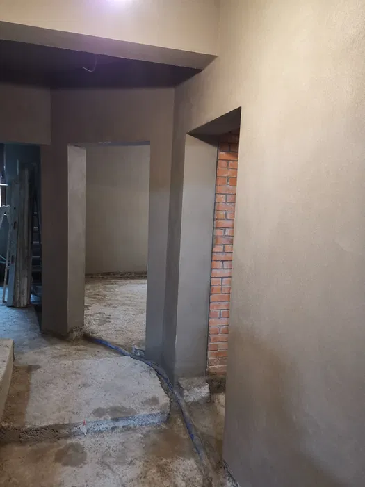 Tynki maszynowe gipsowe i cementowo wapienne