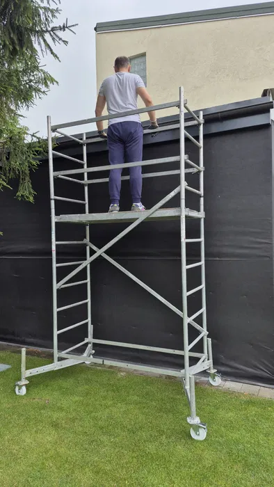 Wynajem lekkich rusztowań aluminiowe mobilne wypożyczę wynajem