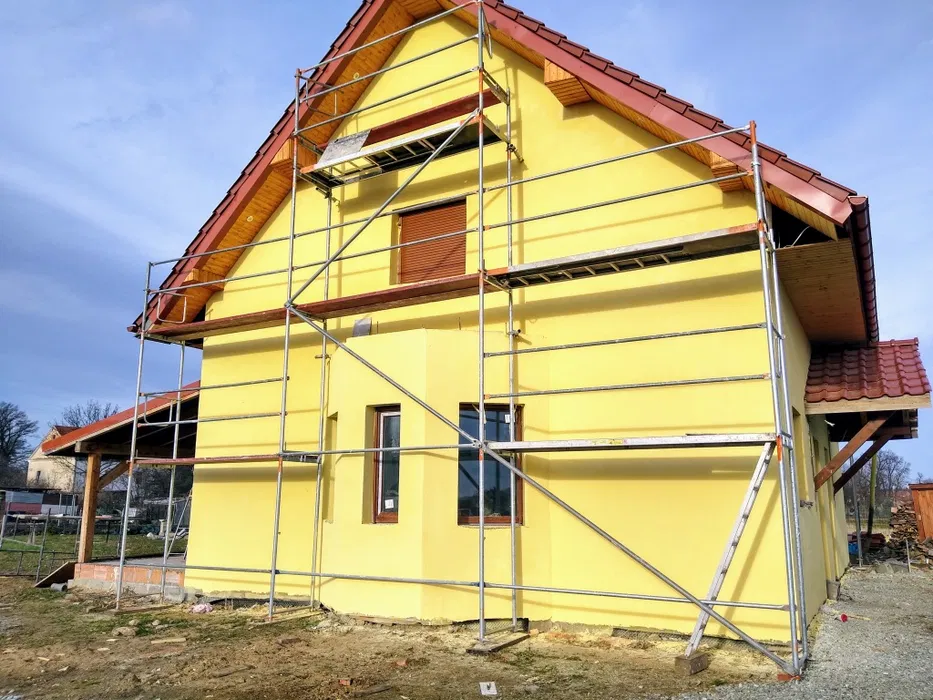 Wynajem Rusztowań Elewacyjnych
