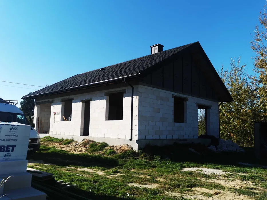 DACHY Usługi dekarsko-ciesielskie WOLNE TERMINY 2026