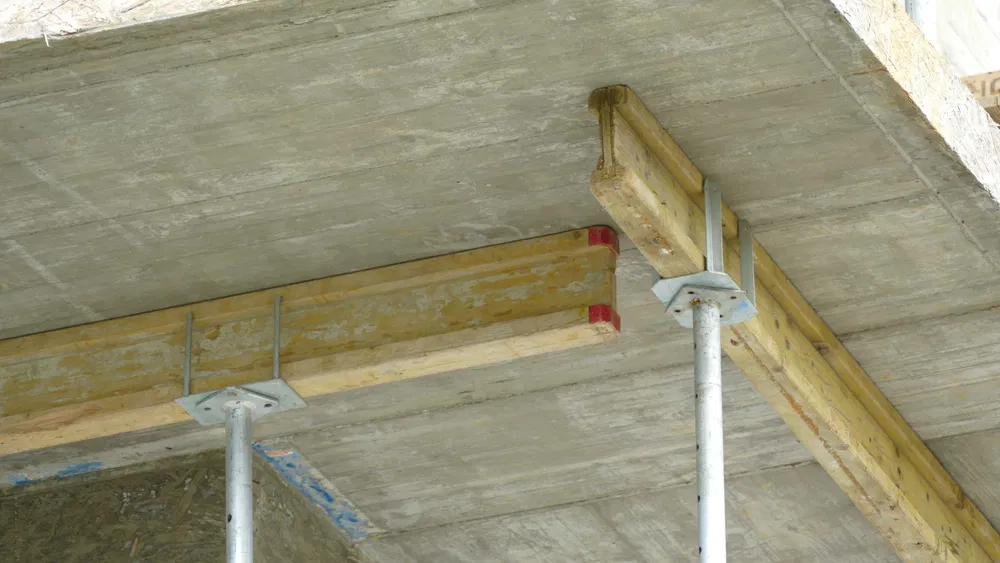 Podpory stropowe, dźwigary, głowice i trójnogi - WYNAJEM POZNAŃ!