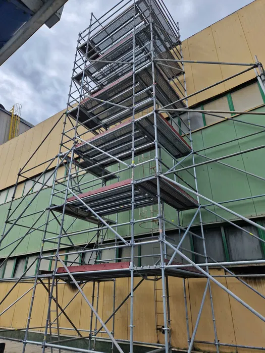 Rusztowanie Modułowe Klinowe Schodnia rusztowaniowa Wynajem