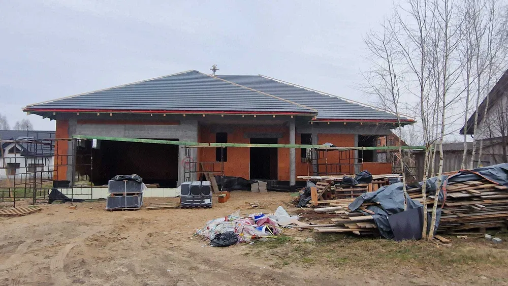 Budowa domów, stany surowe